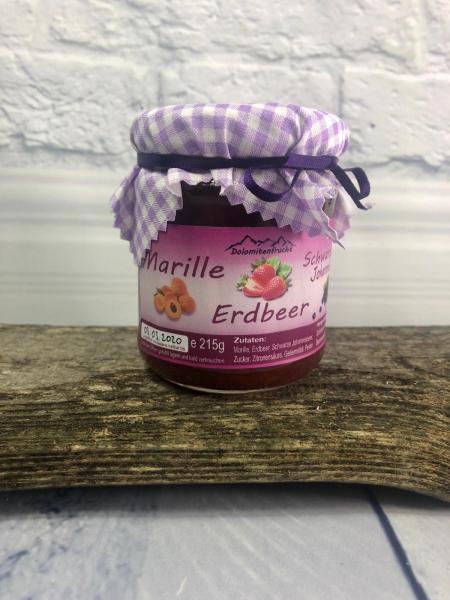 Marille- Erdbeer- schwarze Johannisbeere